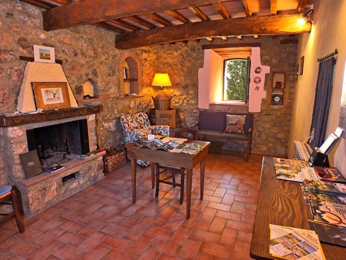 Agriturismo Colli Di Travale Montieri Exterior photo